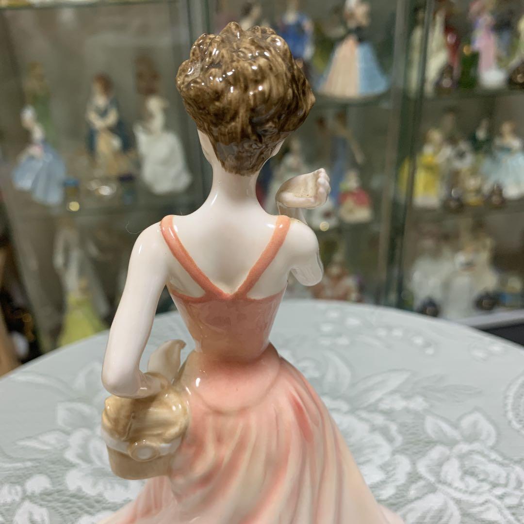 ロイヤルドルトンフィギュリンfair lady貴婦人女性陶器人形 ロイヤル