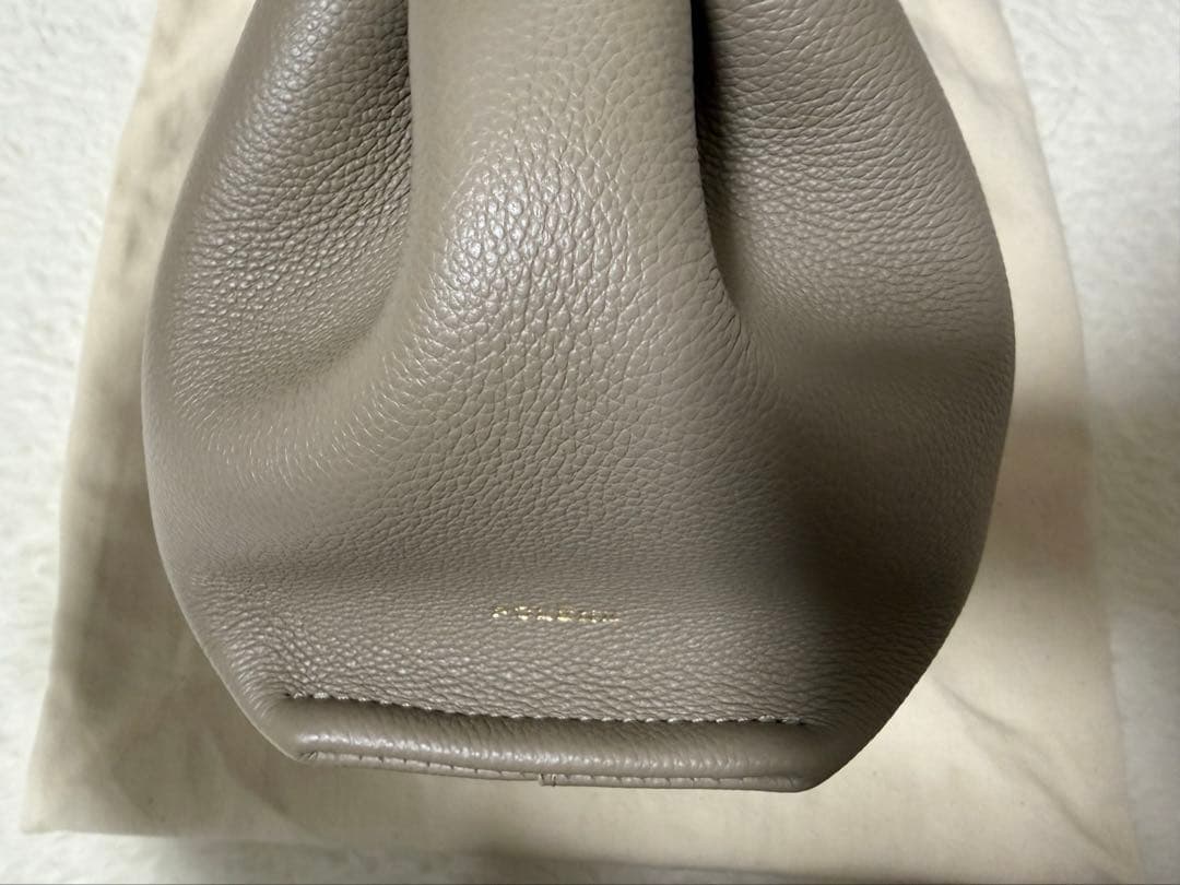 ポレーヌ Numéro Neuf Mini エディション トープ テクスチャード