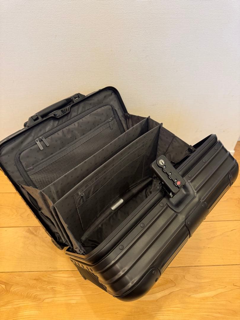 リモワ Original Compact Wheeled Briefcase