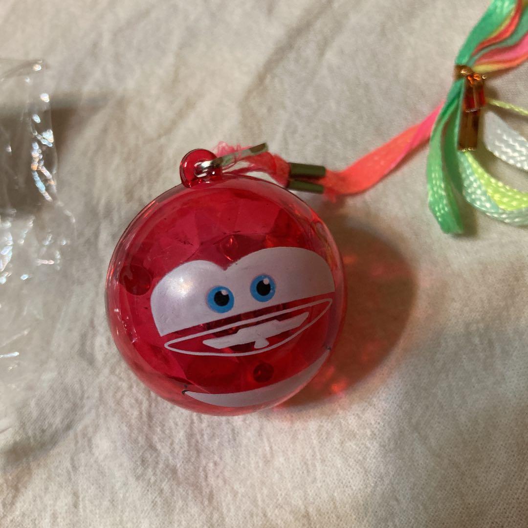 ディズニー　まんまる光るペンダント　新品未使用　カーズ　ライトニングマックイーン