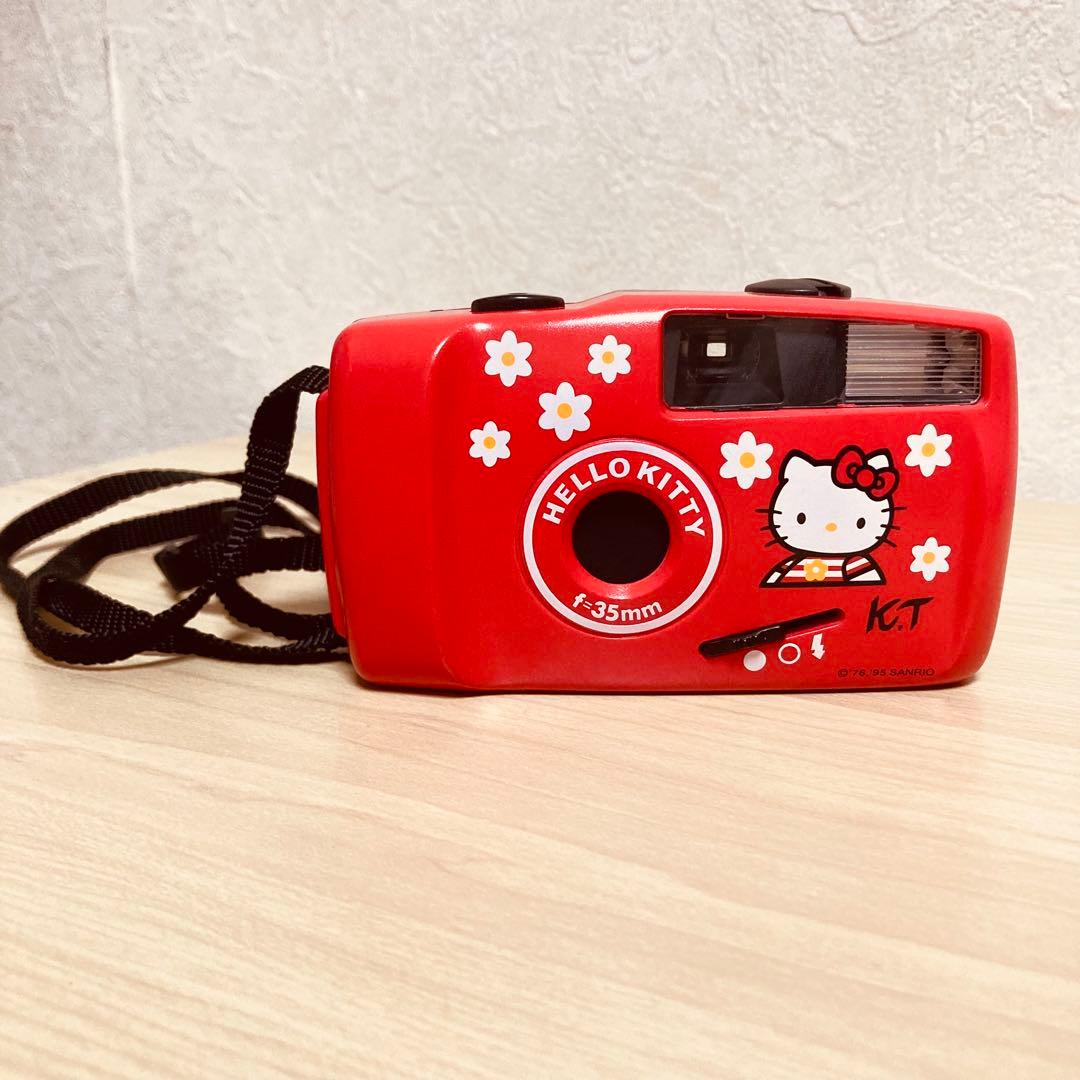 ジャンク品】ハローキティ フィルムカメラ ストラップ付き - メルカリ