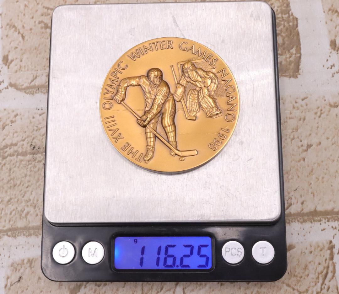 ◇長野オリンピック 公式記念メダル 純銀 ブロンズ 箱付き