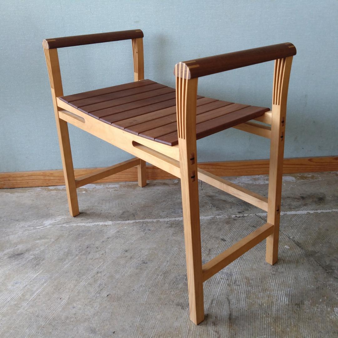 木製 アーム付き スツール　組み木