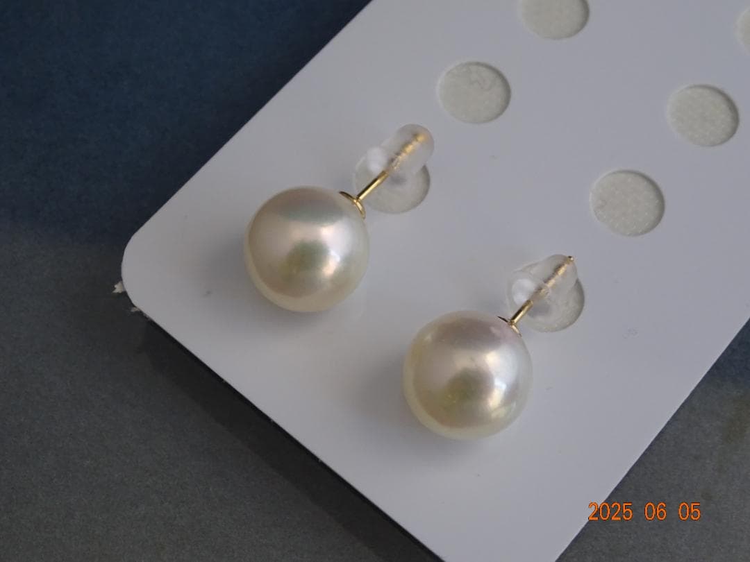 新品 あこや真珠9.7㎜ 14KGFピアス 新品 あこや真珠9.2㎜ 14KGFピアス