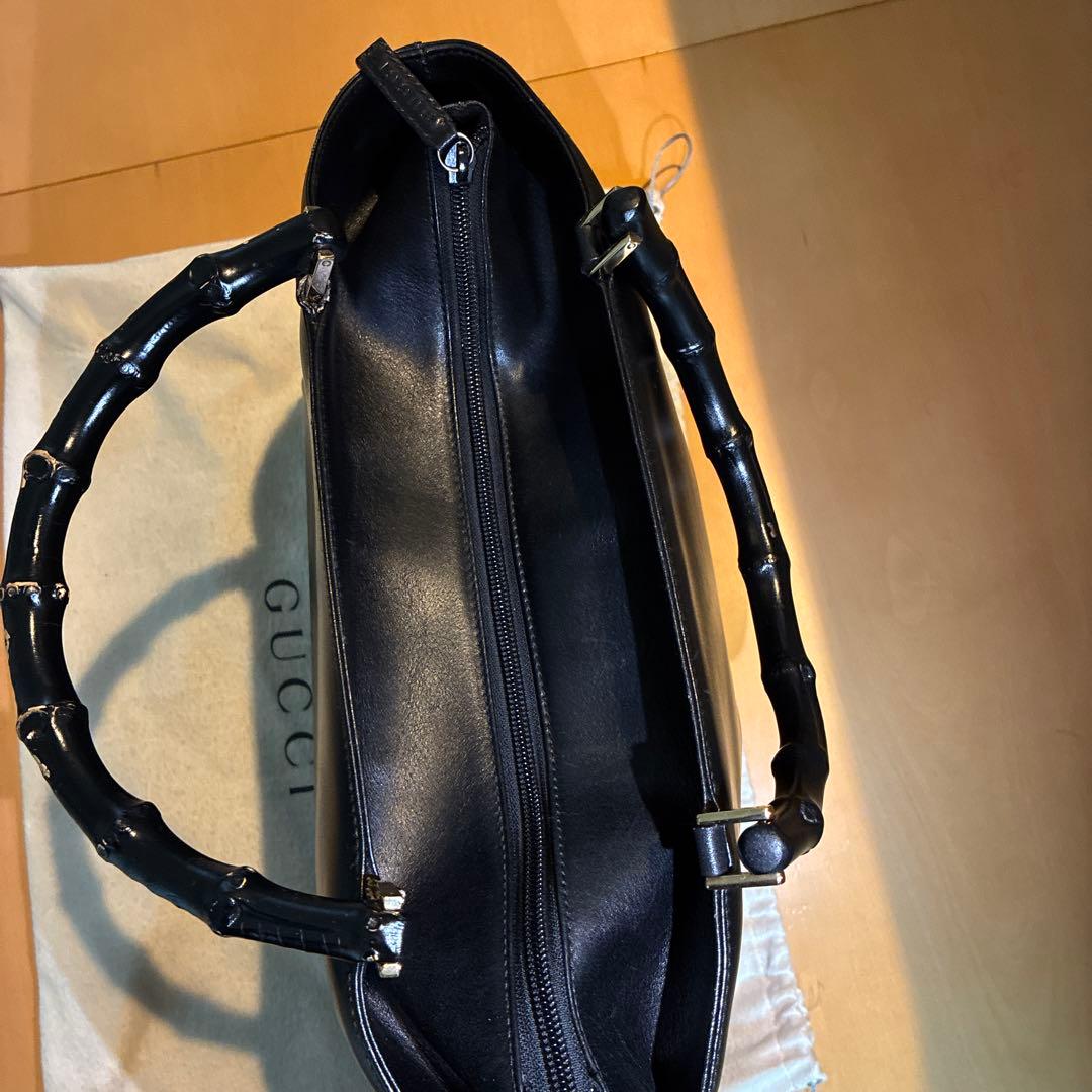 【初売り】GUCCI ブラック レザーハンドバッグ