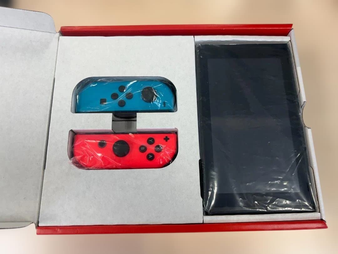 Nintendo Switch ネオンブルー/(R) ネオンレッド