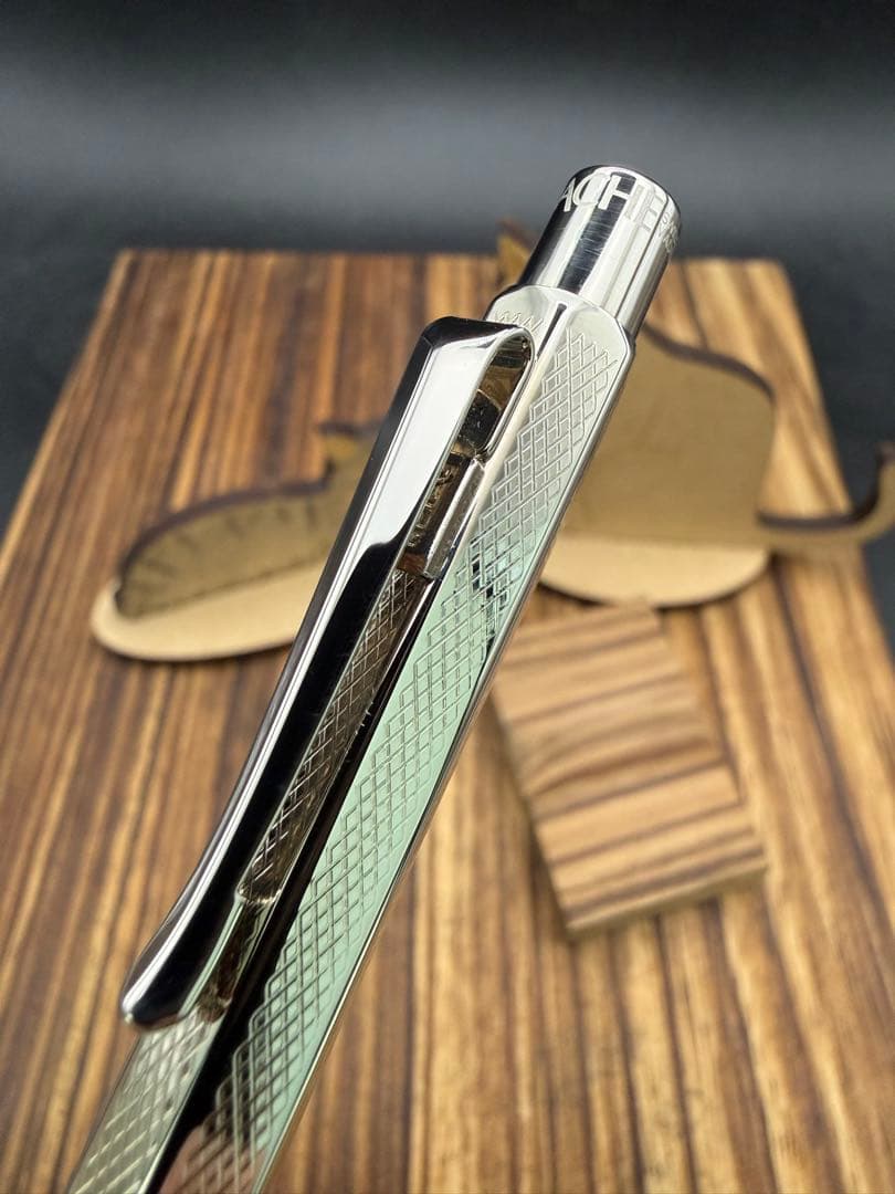 Caran d'Ache ボールペン レトロ