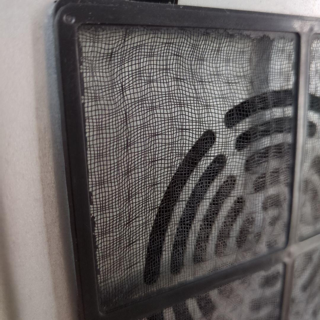 アイリスオーヤマ ワインセラー 18本収納 動作確認済み