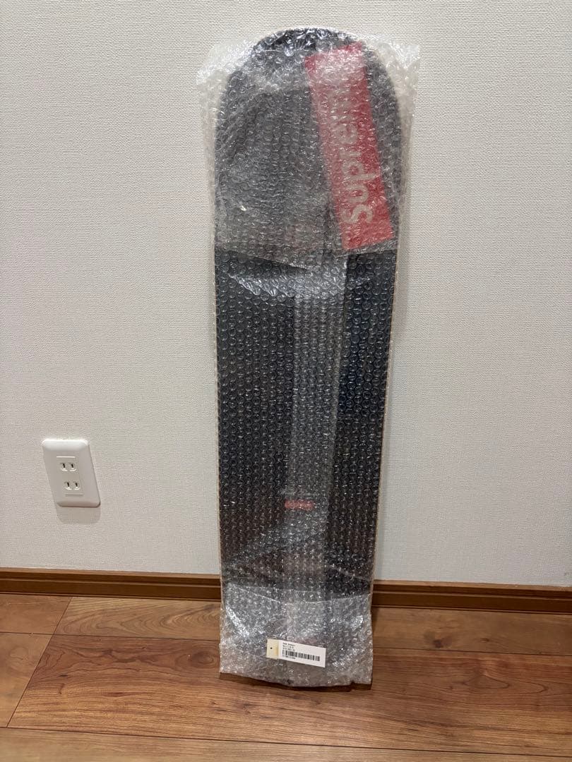 スケートボード Supreme Banner Skateboard 8.5\" x 32.25\"