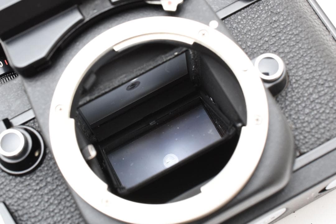 動確済 Nikon F2T Titan #554 Nikon F2 Titanium w/ Nikkor 55mm f/1.2