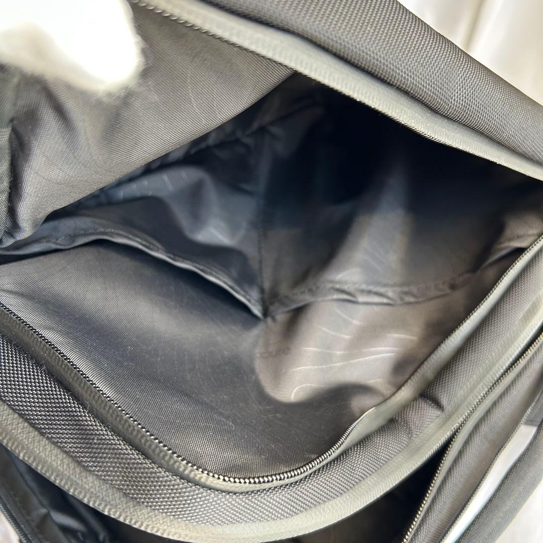 インケース Incase Convertible Brief リュック 2way