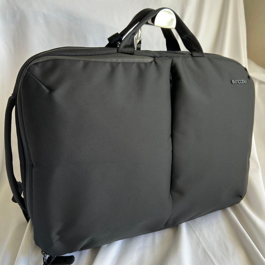 インケース Incase Convertible Brief リュック 2way