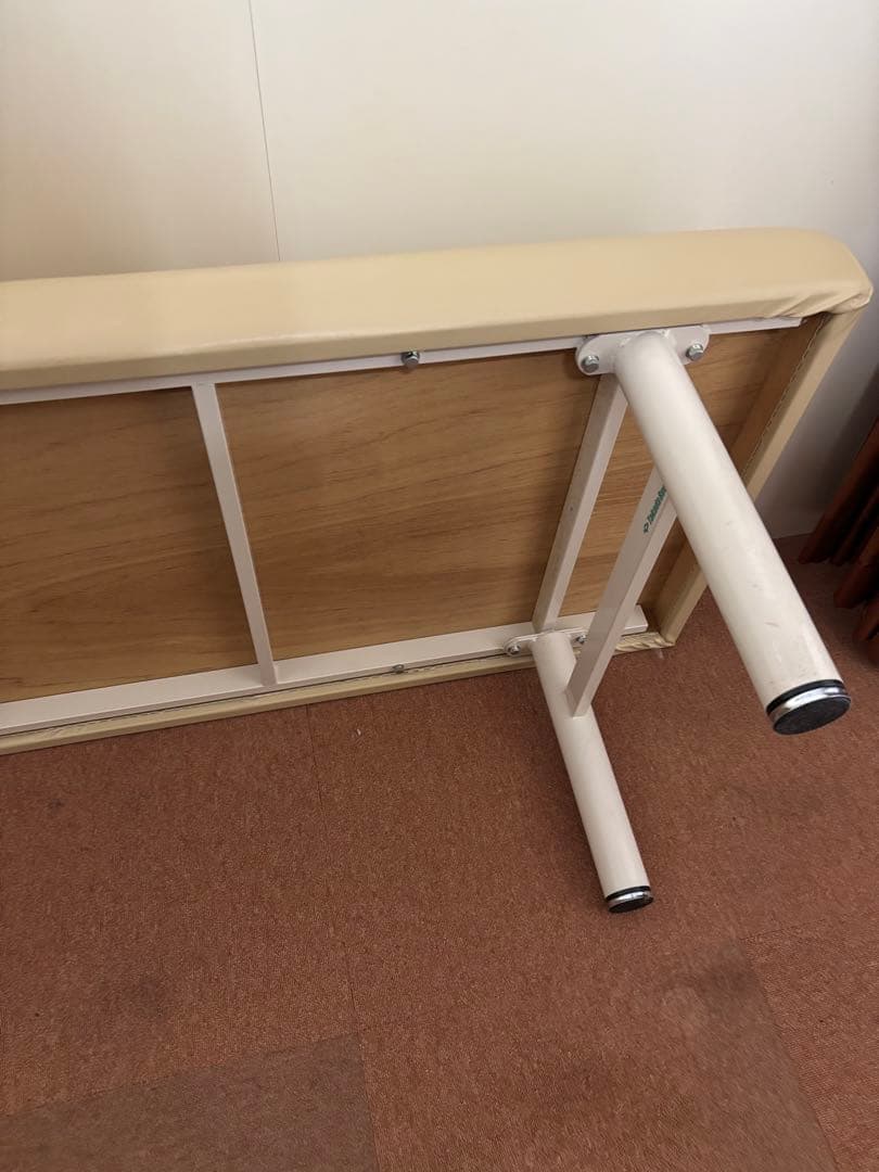 高田ベッド製作所 DXマッサージベッド 施術ベッド エステベッド整骨院