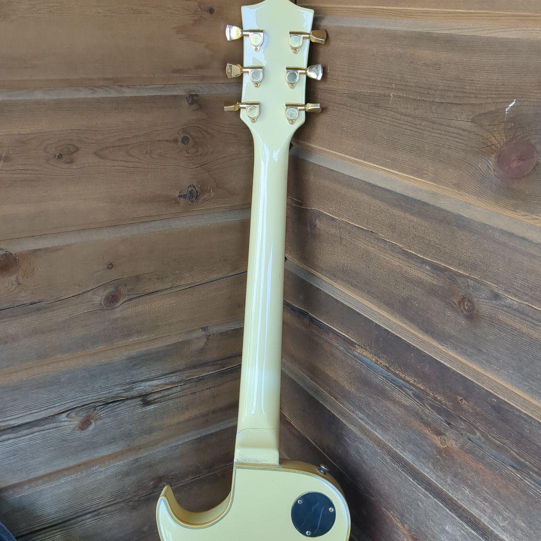 Playtech エレキギター クリーム色 修復あり本体のみ