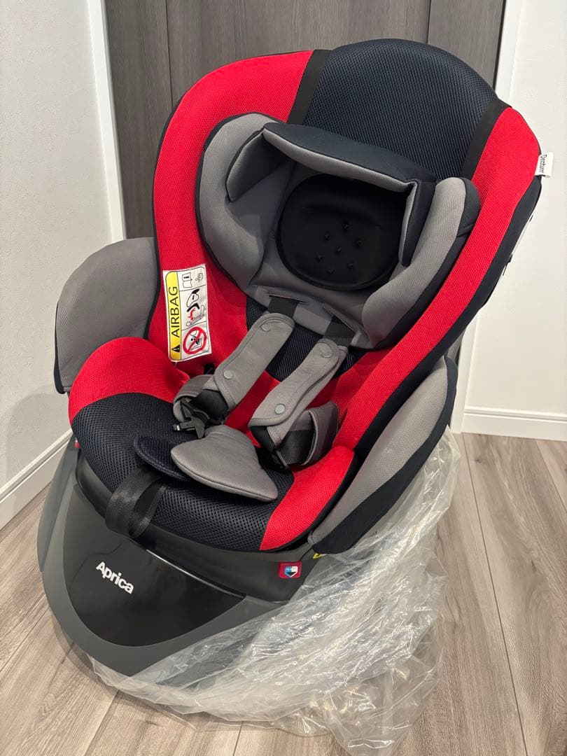 【最終お値下げ‼️】Aprica Deaturn Plus Premium