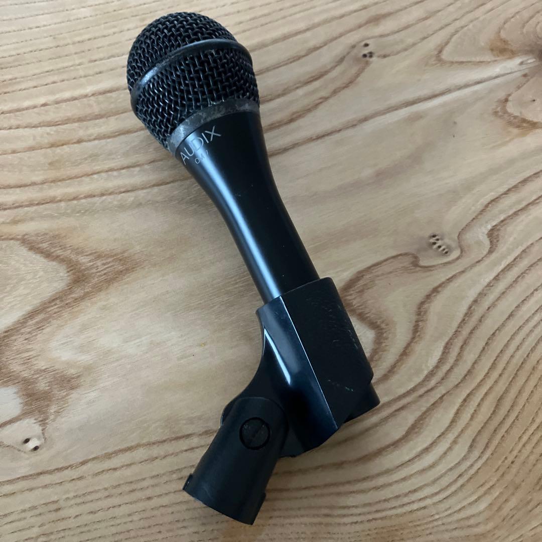 AUDIX OM-7 ボーカル用マイク ホルダー・ケース付