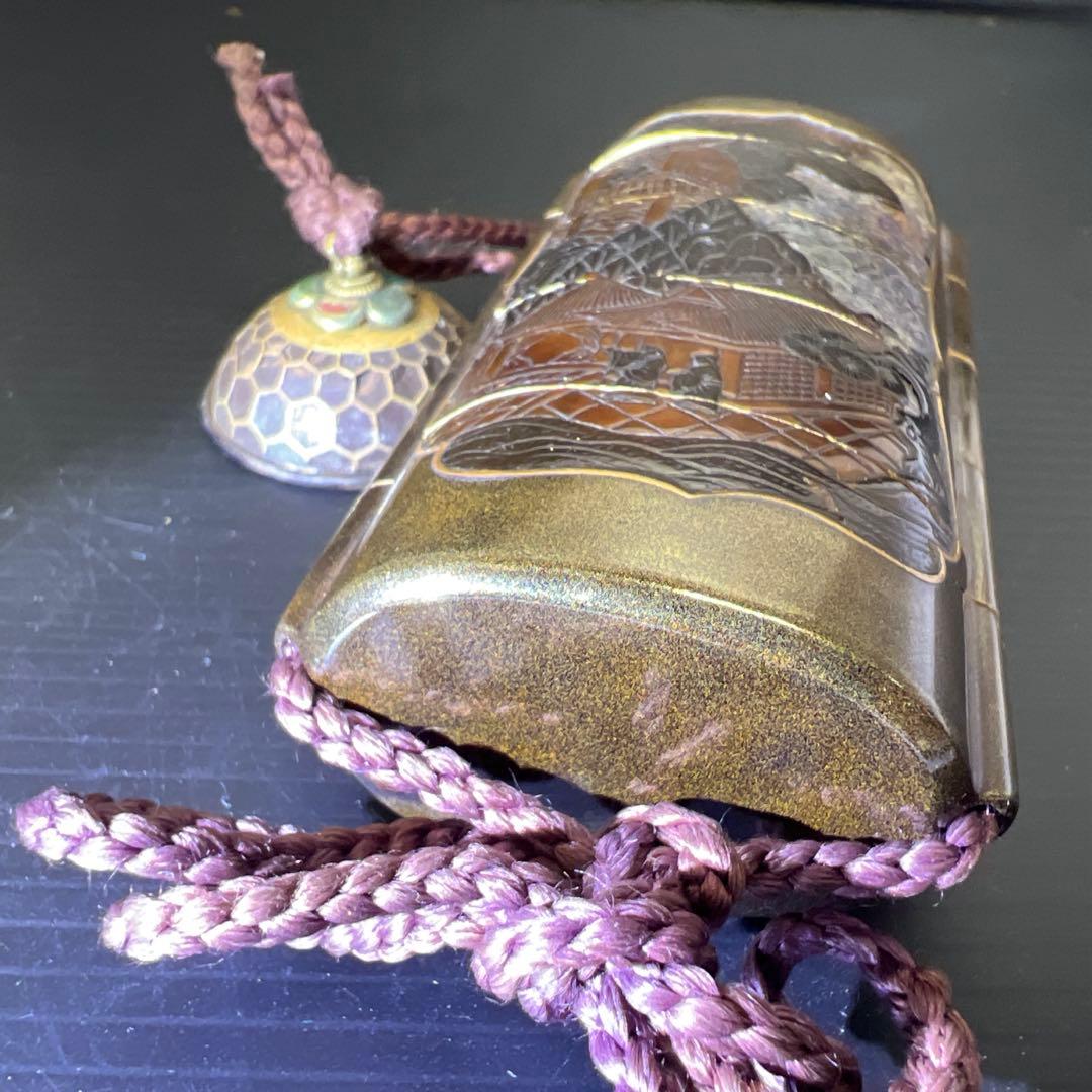 江戸時代　本鼈甲螺鈿象嵌五段印籠　61g 東Y7-1016☆2Fトルニ