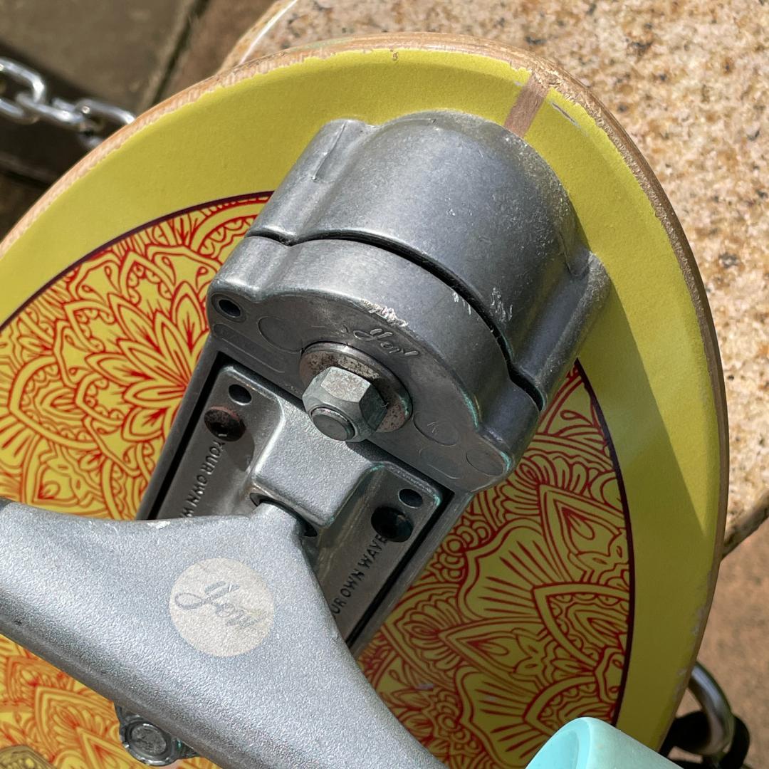 YOW サーフスケート HUNTINGTON 30インチ