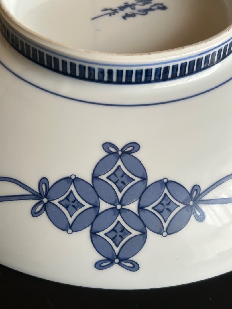 色鍋島 けし図 高台大皿 (船津彩雲 作)