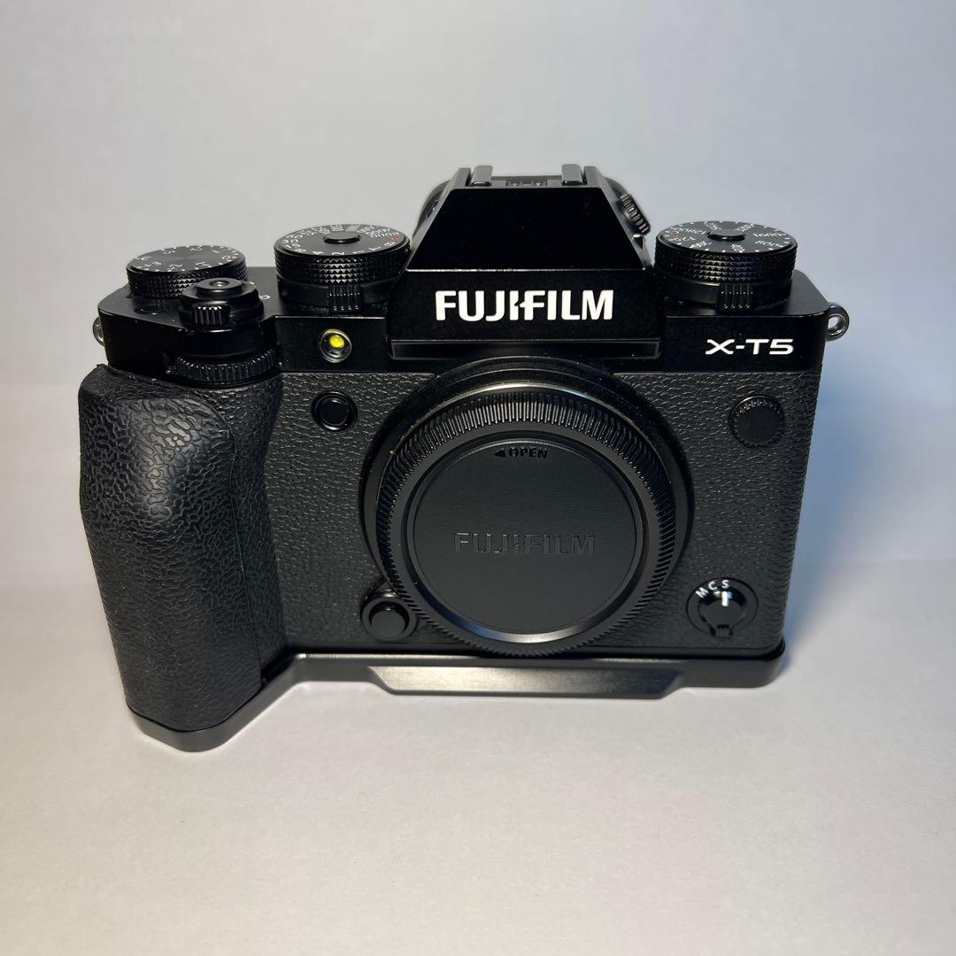 Fujifilm X-T5 SmallRigハンドグリップ付き Amazon | SmallRig X-T5 用L型グリップ(ブラック) FUJIFILM 対応 4260