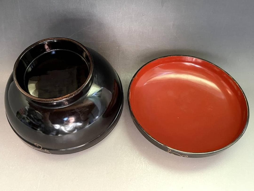 喰籠●黒塗り漆器総蔓薔薇紋蓋物（江戸期）盛器 盛鉢 菓子器 時代物 骨董品●