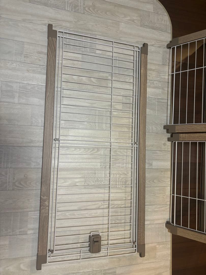 アイリスオーヤマ】☆美品/小型犬用ケージ/スライド扉付き/組立簡単！