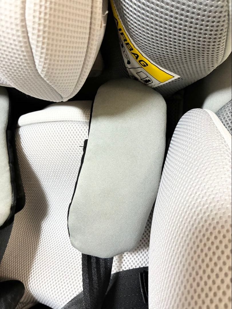 combi クルムーヴ アドバンス ISOFIX エッグショック JP-590