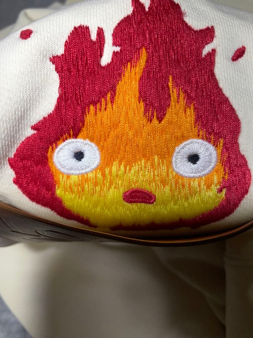 LOEWE×ジブリ ハウル コラボ カルシファーフーディー