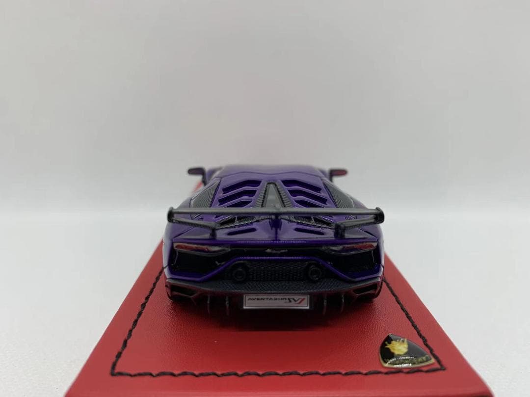 MR 1/43ランボルギーニ Aventador SVJ 紫