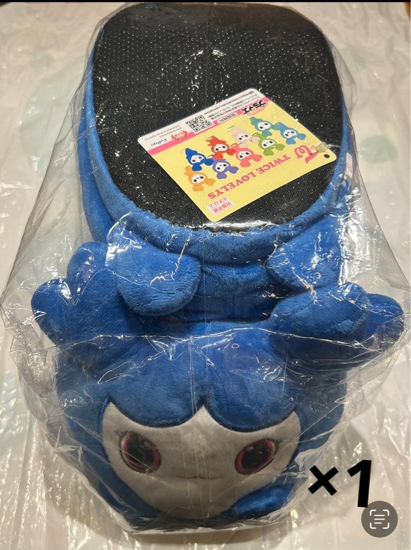 新品未使用19個セット TWICE LOVELYSぬいぐるみスリッパGiGO限定