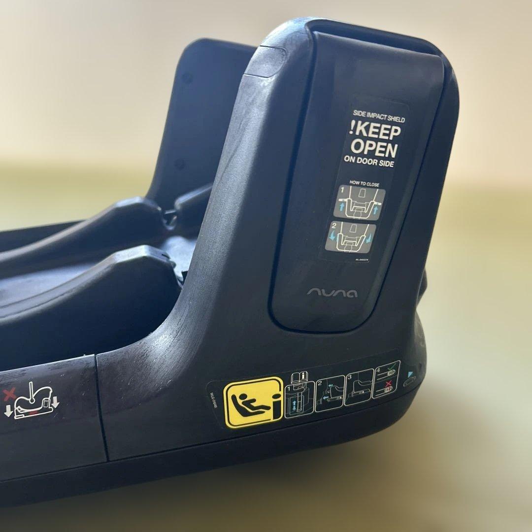 NUNA PIPA NEXT ベビーシート ブラック ベース付き