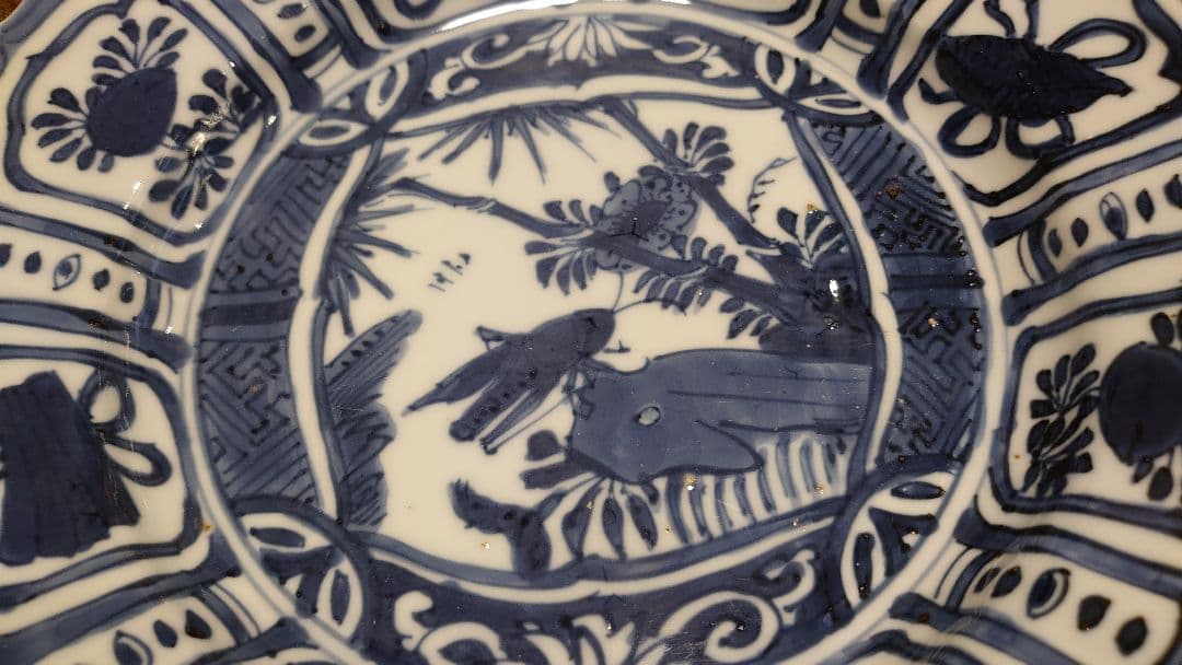 古染付　李朝　古玩　蝗の図　中皿　１客