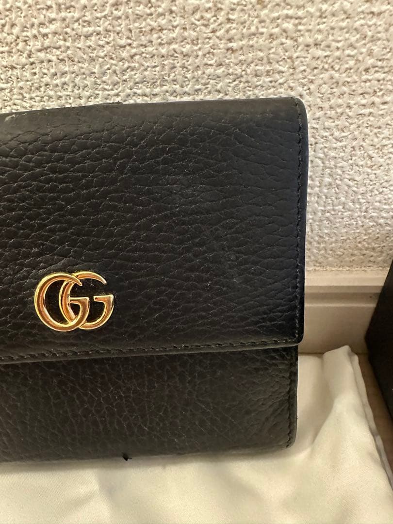 GUCCI マーモント 二つ折り財布 ブラック