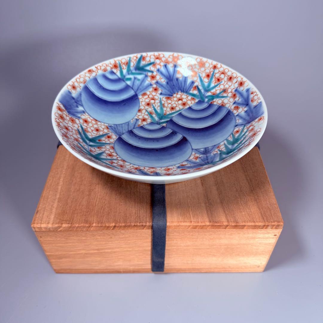 後期鍋島 献上品 色絵宝珠文高台皿 櫛文様高台 共箱 赤絵 桜文様