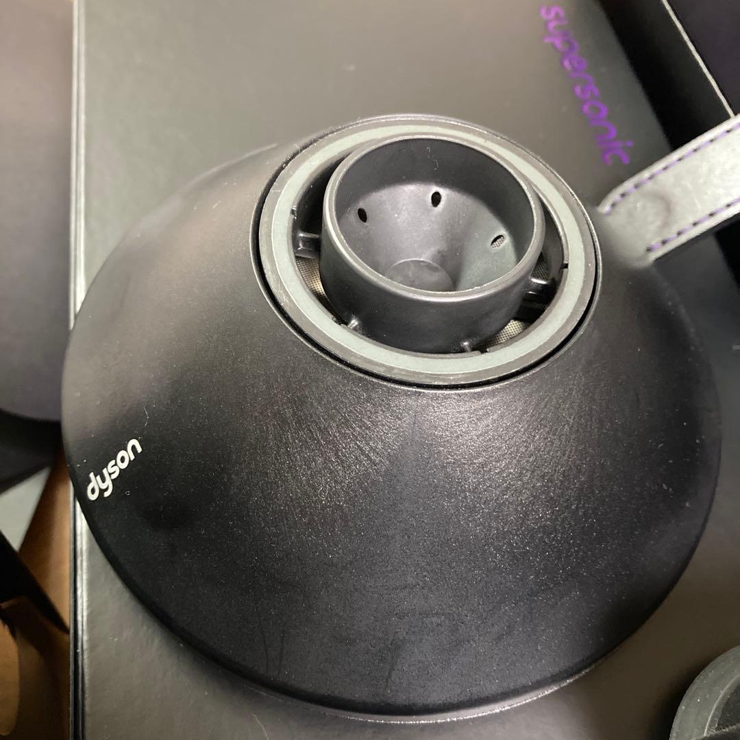 ダイソンヘアードライヤー
