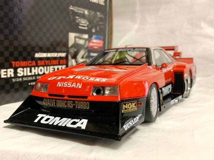 トミカEBBRO トミカ スカイラインRSスーパーシルエット 1/24スケール