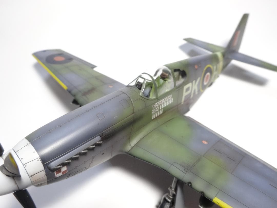 タミヤ1/48英国空軍「マスタングⅢ」完成品