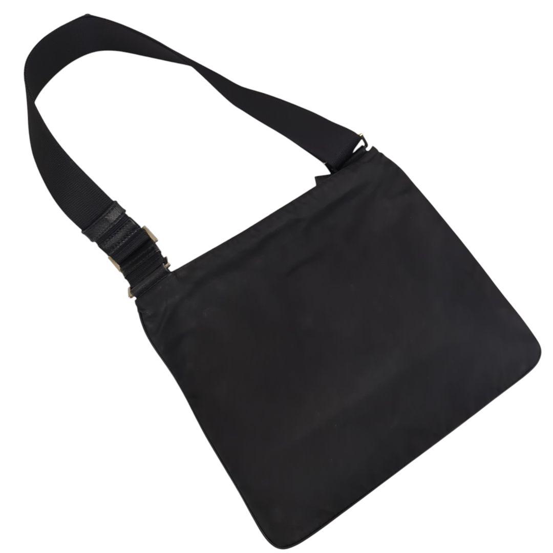 【良品】PRADA プラダ サコッシュ ナイロン ショルダーバッグ プレート