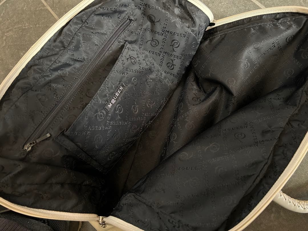 k*m様 激レア　アレキサンダーマックィーン　ハンドバッグ