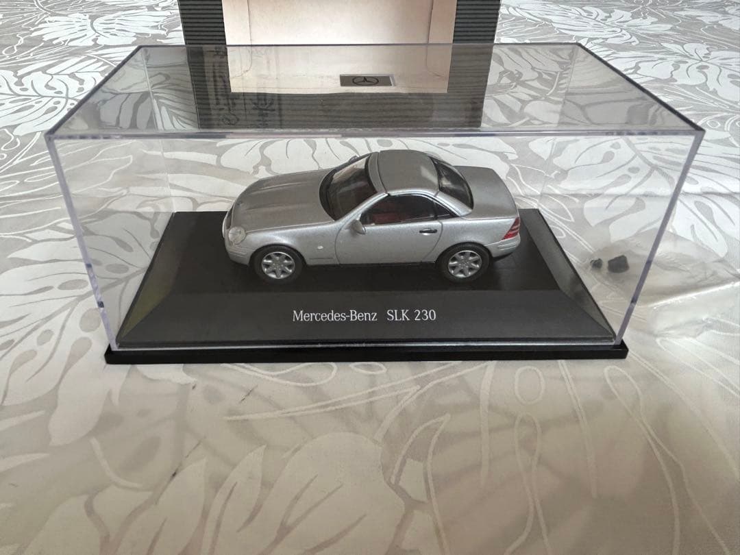 レア メルセデスベンツ SLK 230初期 1/43 ミニカー モデルカー