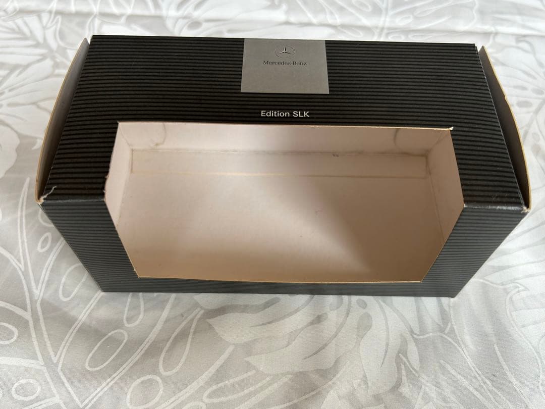 レア メルセデスベンツ SLK 230初期 1/43 ミニカー モデルカー