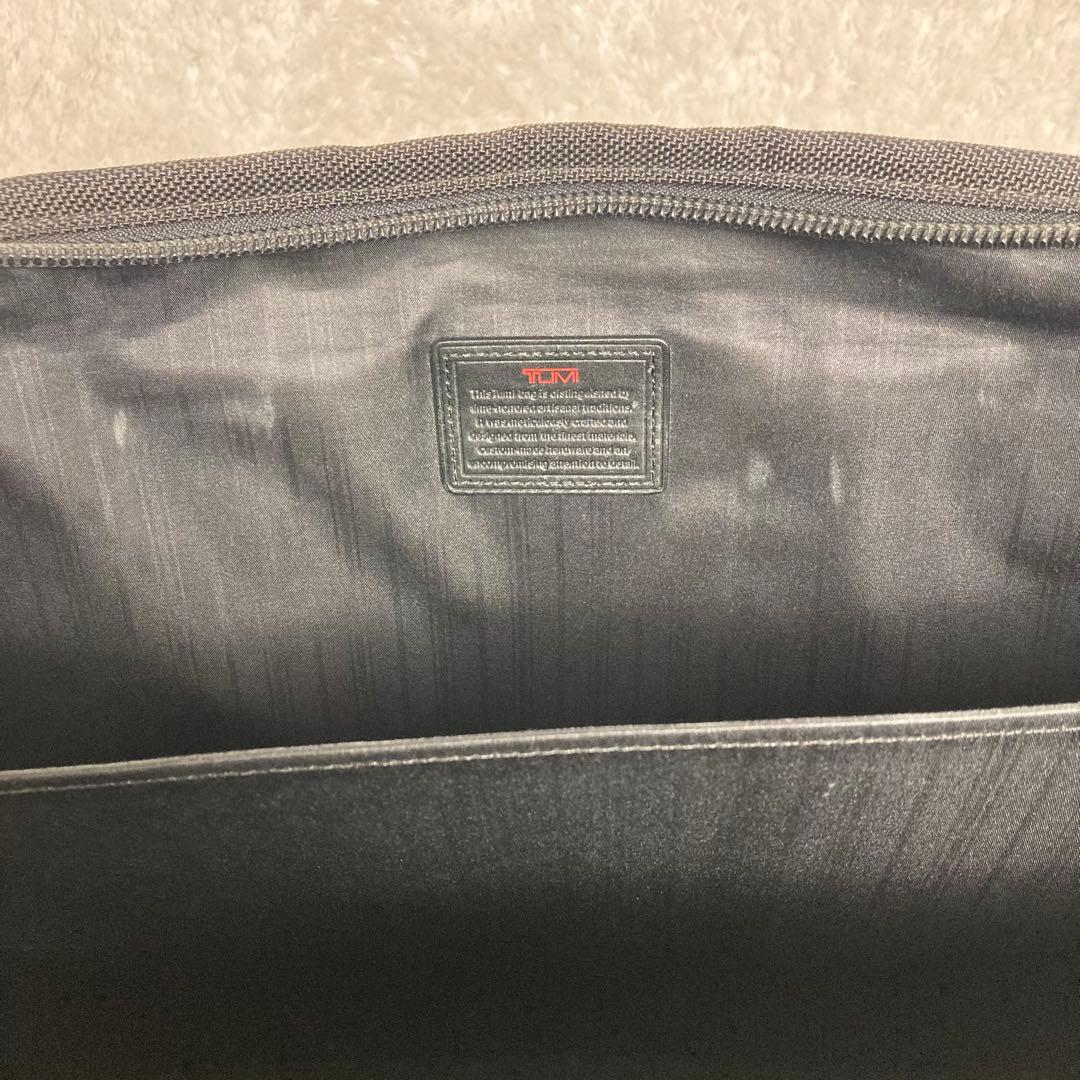 TUMI アルファ エクスパンダブル　オーガナイザー　ブリーフケース