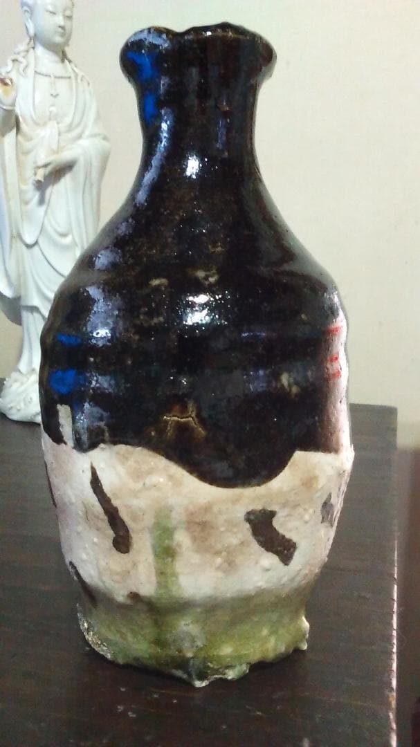 加藤委　黒とくり　織部風　徳利　共箱・無傷