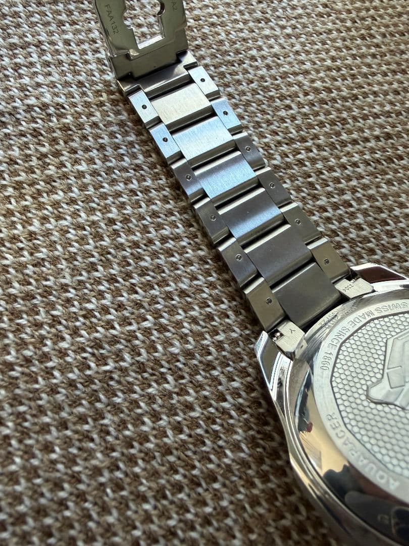 タグホイヤー アクアレーサー プロフェッショナル WBP201B.BA0632