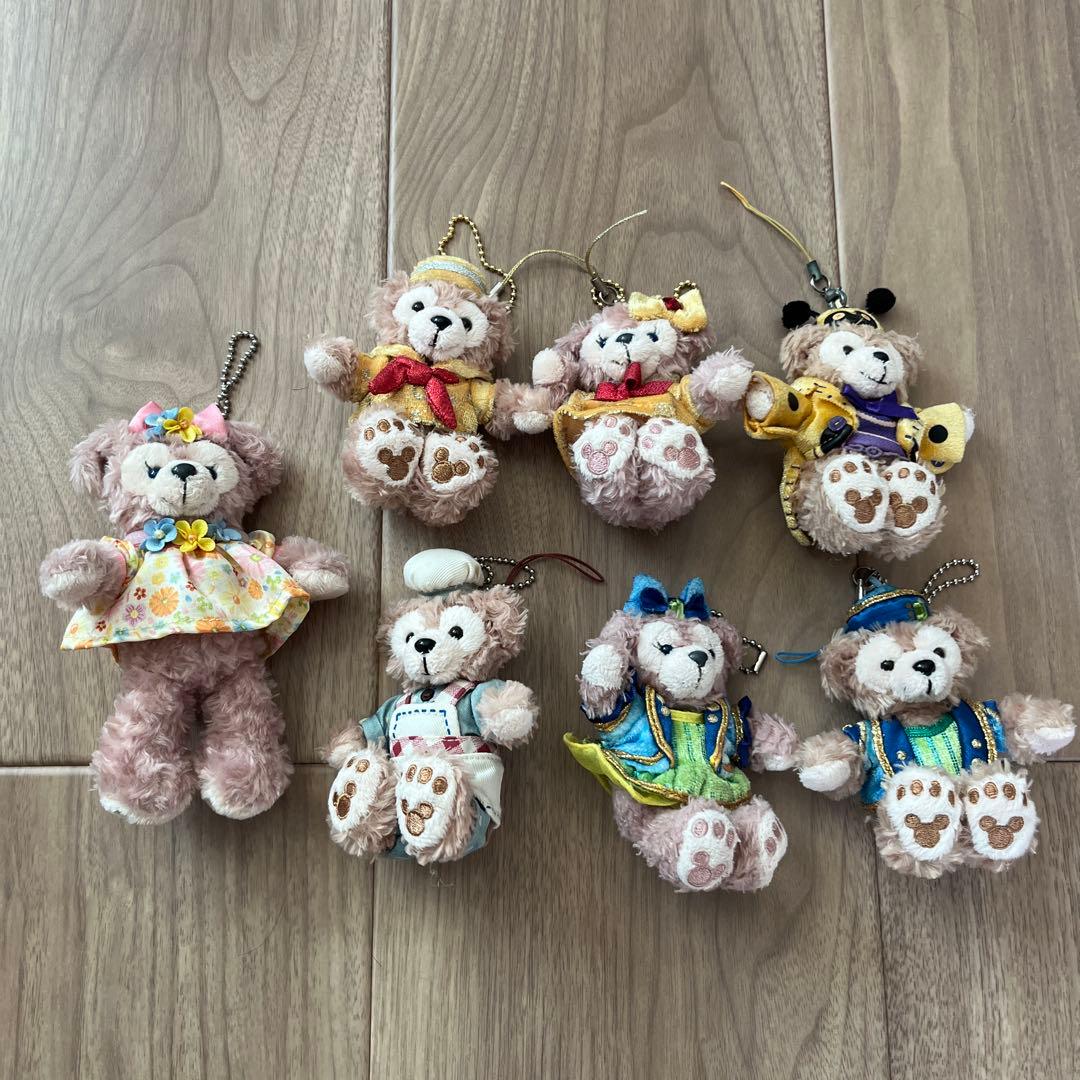 バラ売り可】ダッフィー＆シェリーメイぬいぐるみキーホルダー - メルカリ