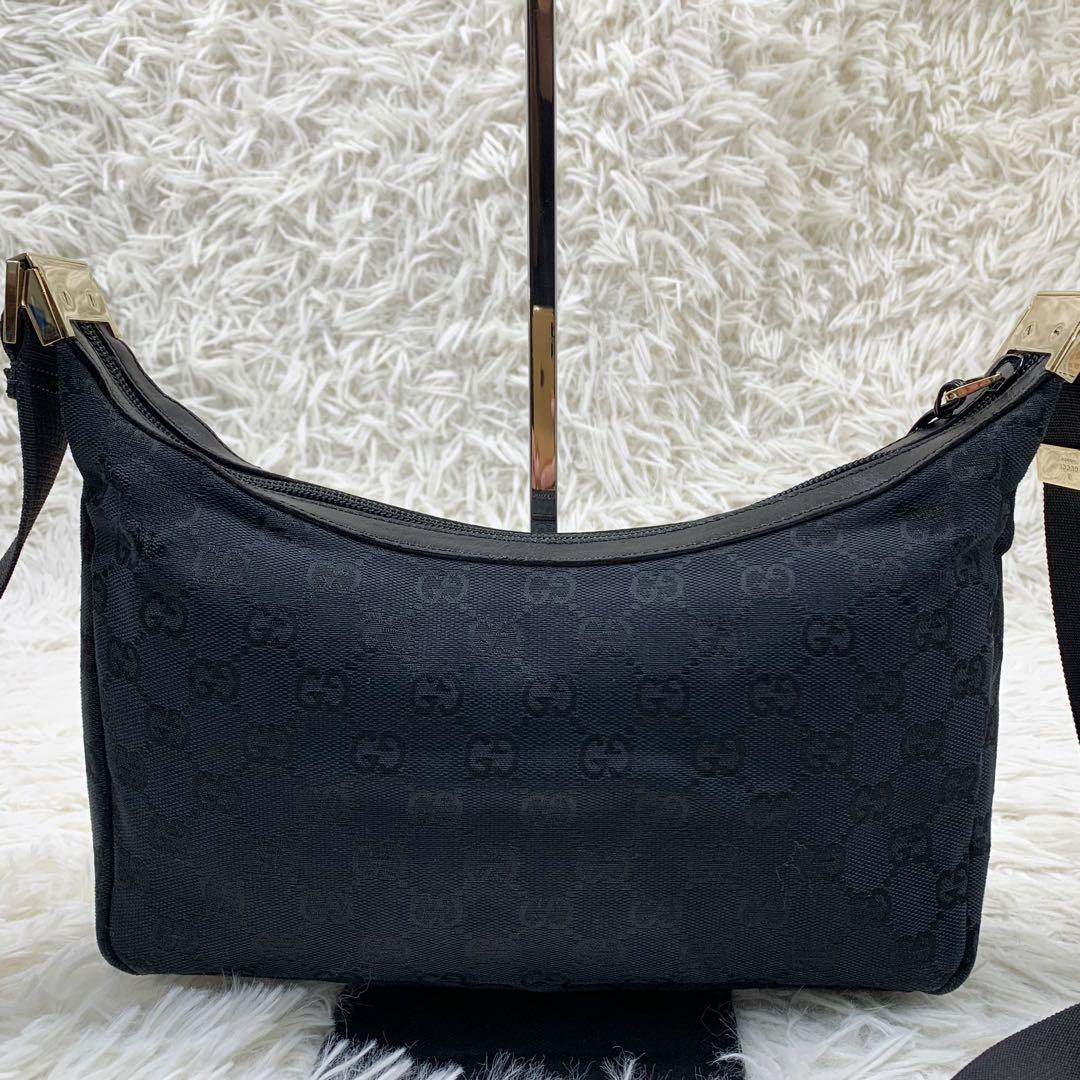 【✨極美品✨】グッチ ワンショルダーバッグ GGキャンバス ブラック
