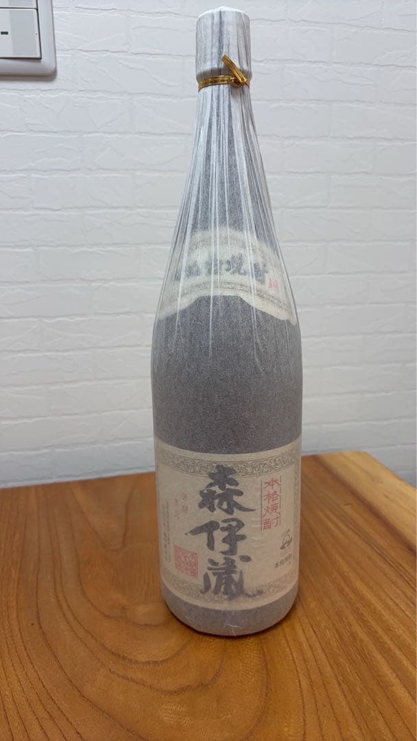 森伊蔵 焼酎 1.8㍑ 森伊蔵 さつま名産 本格芋焼酎 25% 1800ml かめ壺焼酎 箱なし 焼酎