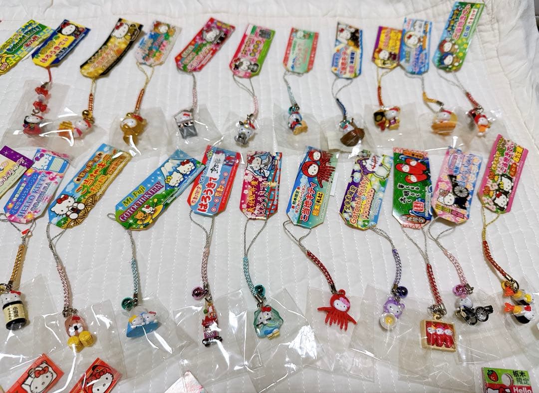 ご当地キティ　 ストラップ セット