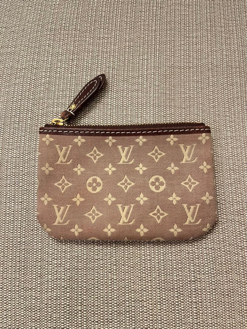 〔Louis Vuitton〕モノグラム ケース