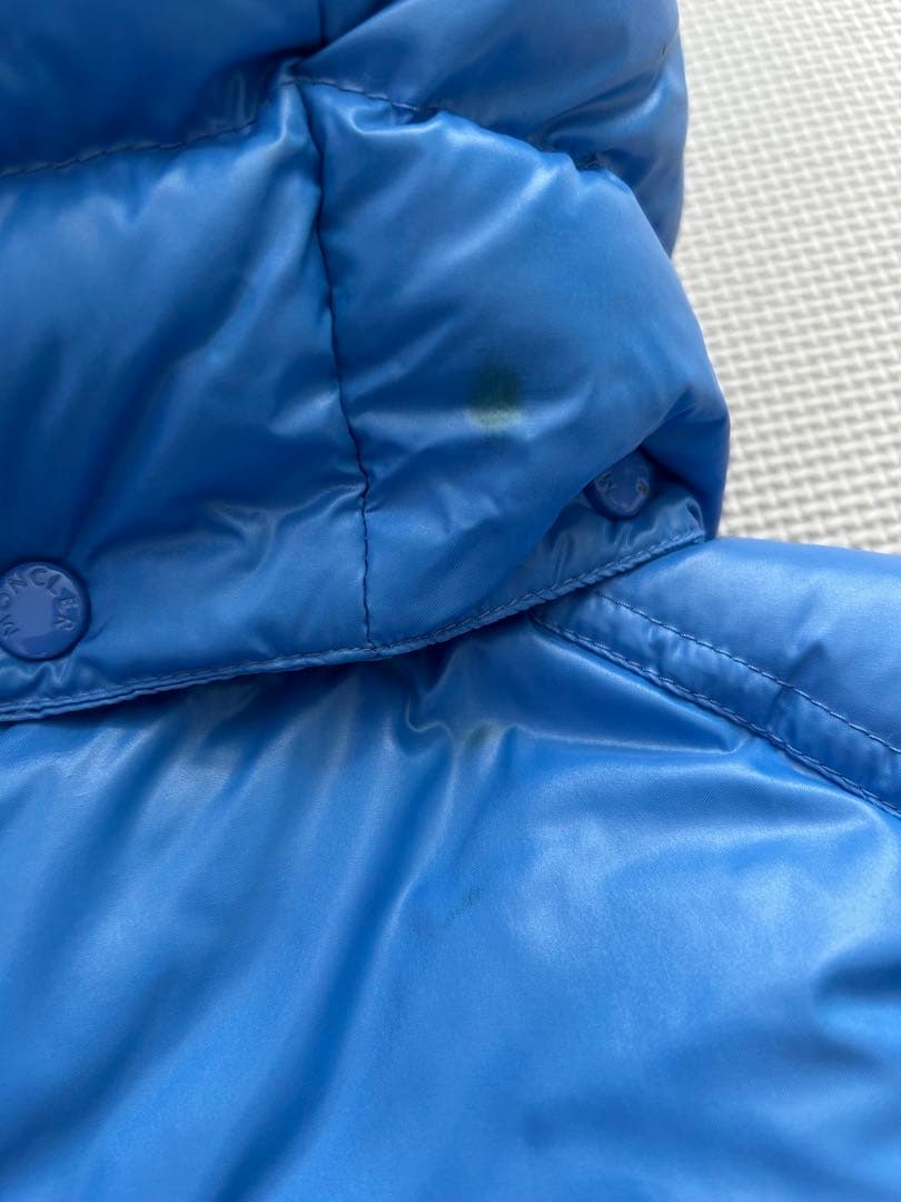 MONCLER フード付きダウンジャケット 青